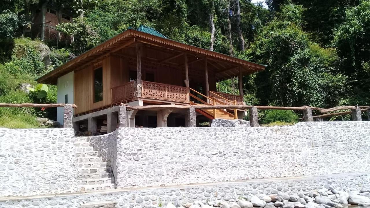 Rambai Tree Jungle Lodges Bukit Lawang Zewnętrze zdjęcie