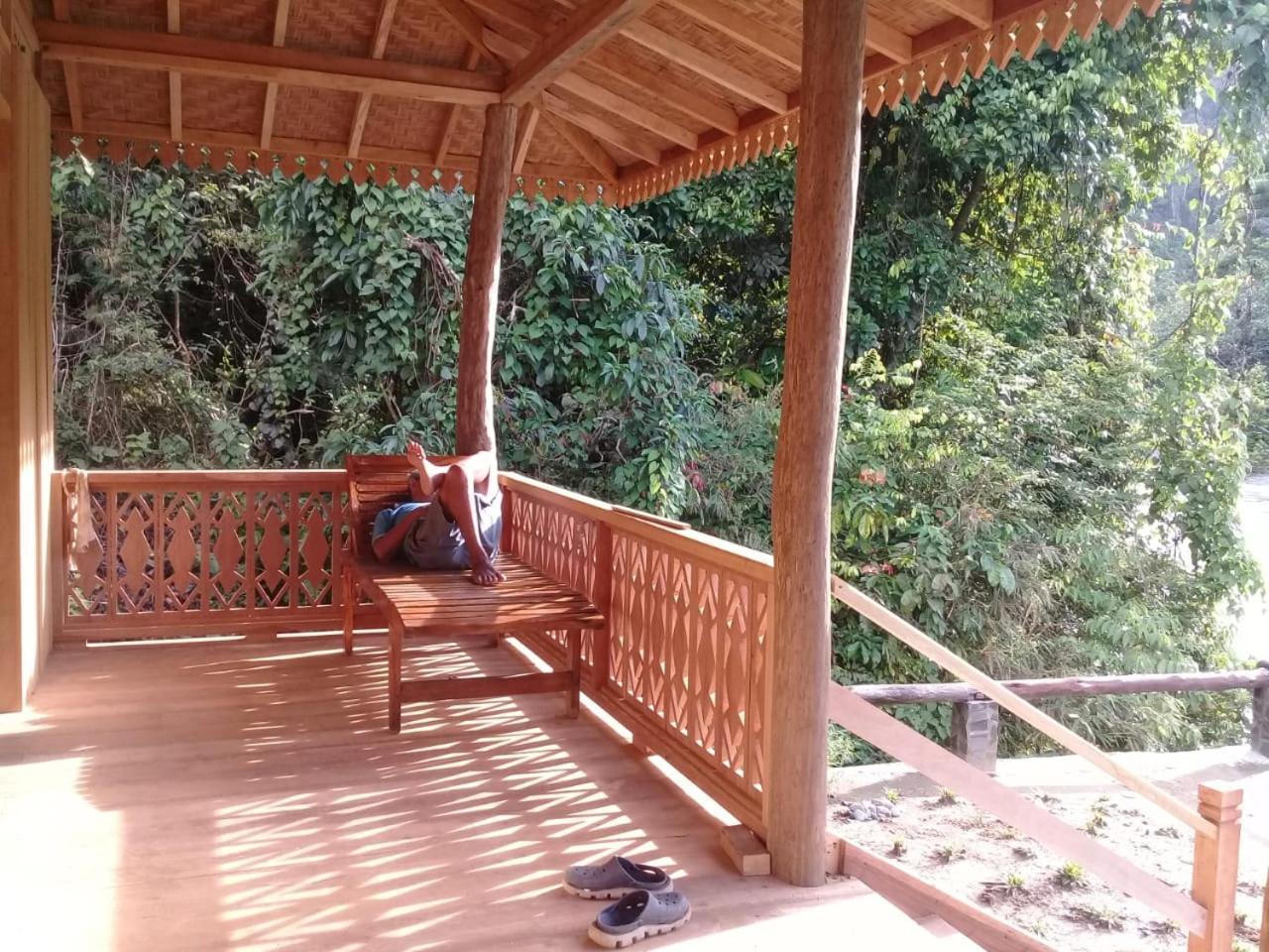 Rambai Tree Jungle Lodges Bukit Lawang Zewnętrze zdjęcie